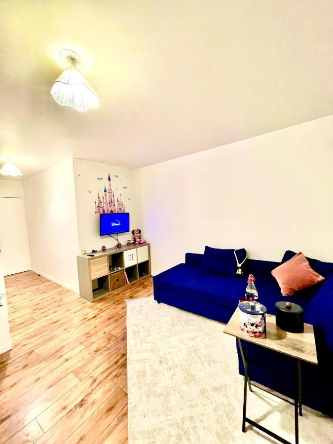 Appartamento 5 Min From Disneyland Cozy Retreat Montévrain Esterno foto